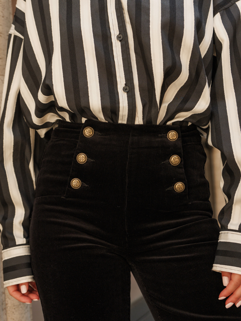 Victorine Velour - Black