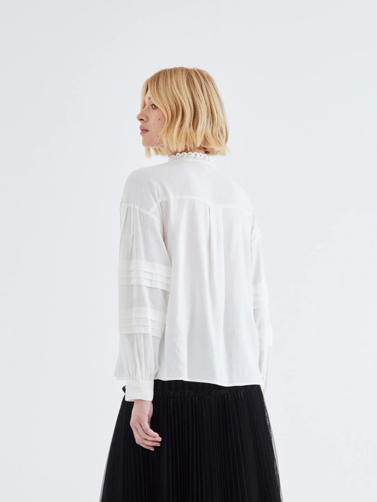 Lyra Blouse