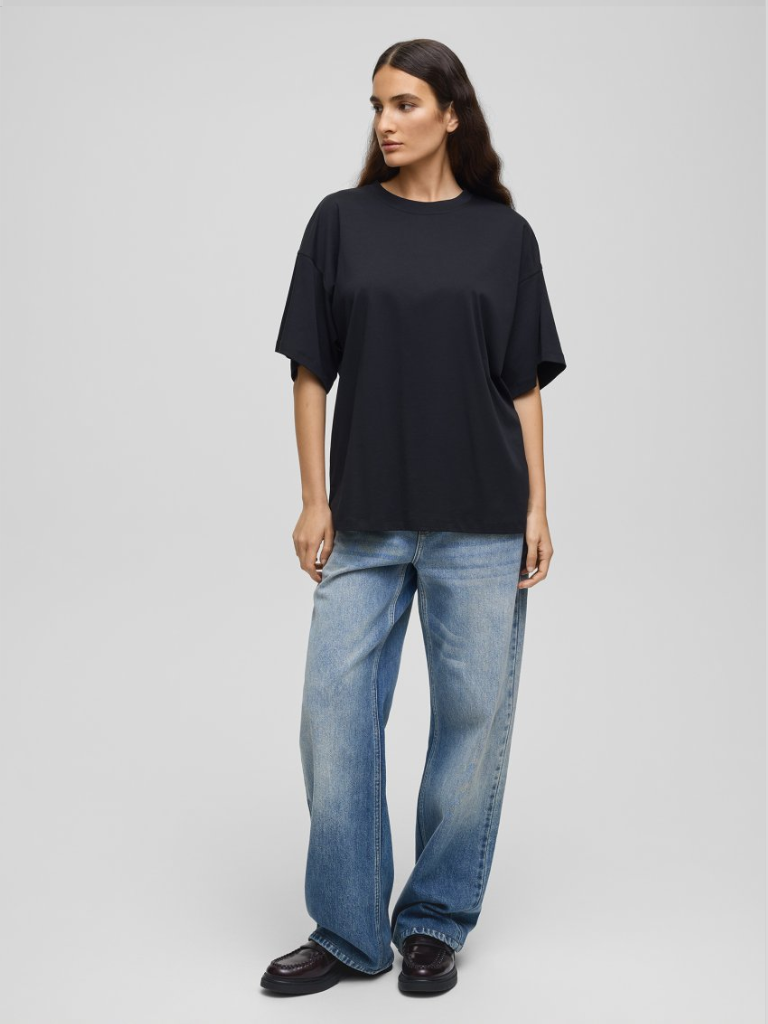 Kinsey Melea Tee- Black