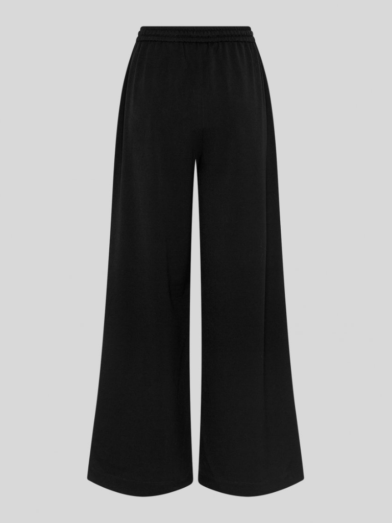 Jalen Henrika Pants