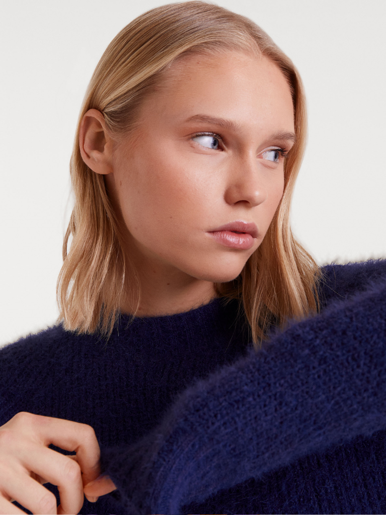 Chunky Navy Knit