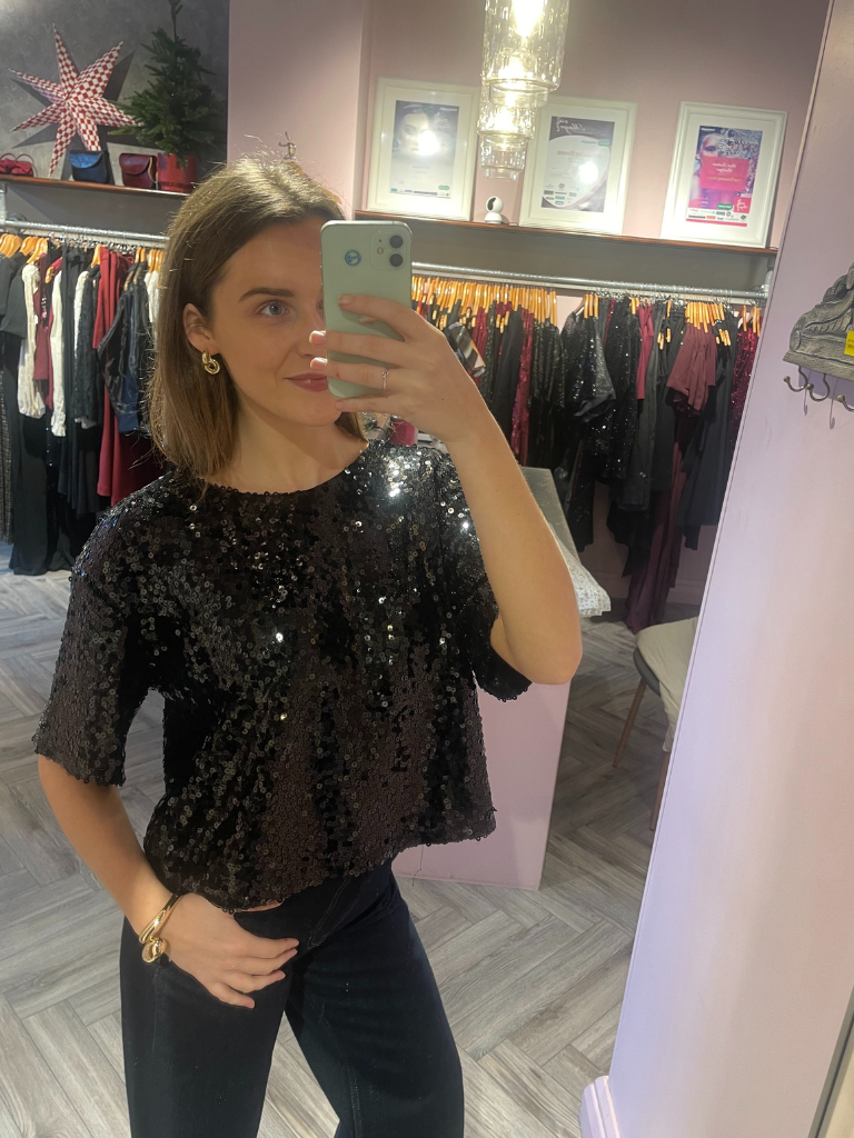 Lexi Short-Sleeve Sequin Top Black