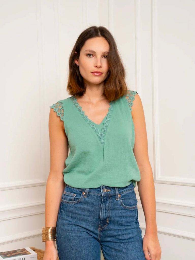 Kodie Green SS Top