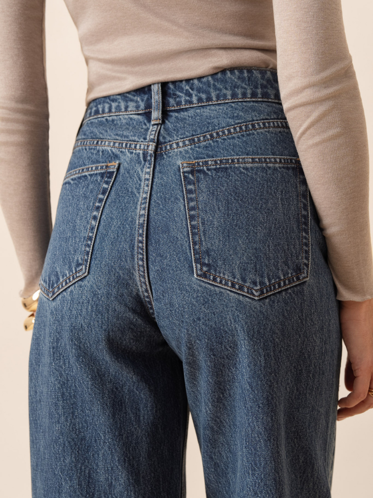 Tumi Barrel Leg
