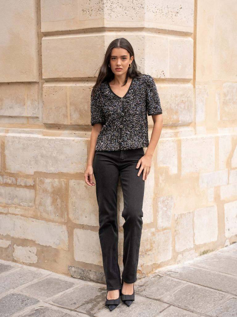 Laura Sequin V-Neck Top