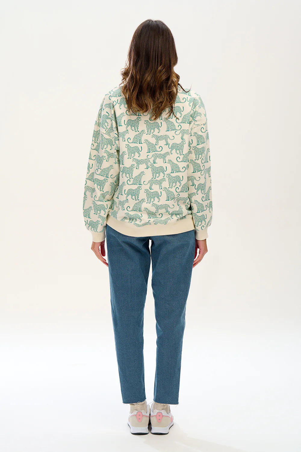 Eadie Relaxed Sweatshirt - Off-White, Green Leopards