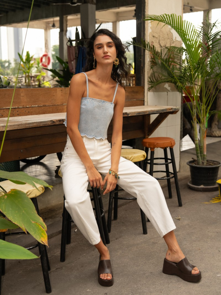 Brandy Balloon Leg Jeans - White