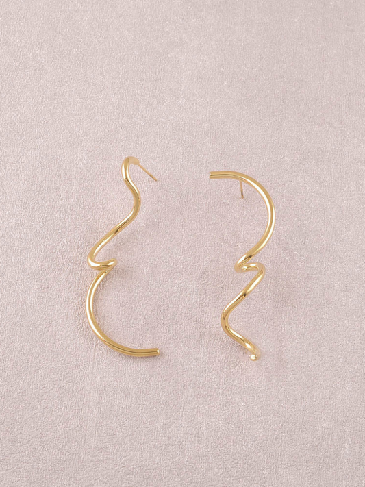 Carla Swirl Earring Gold