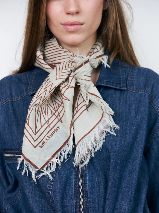 Noor LL Scarf