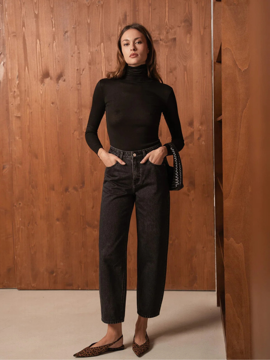Bony Dark Grey Barrel Leg Jean
