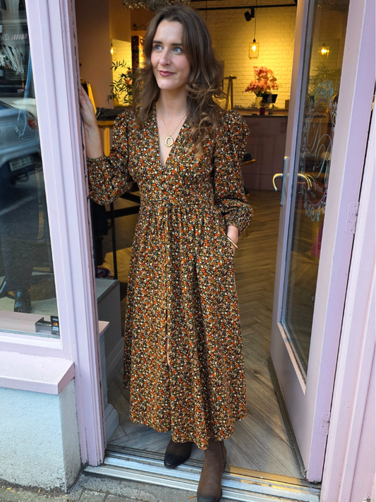LS Starlight Midi dress ditsy floral
