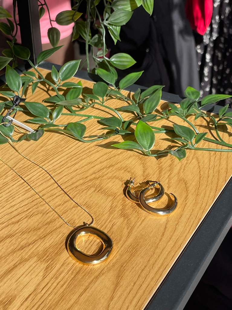 Effie Hoops