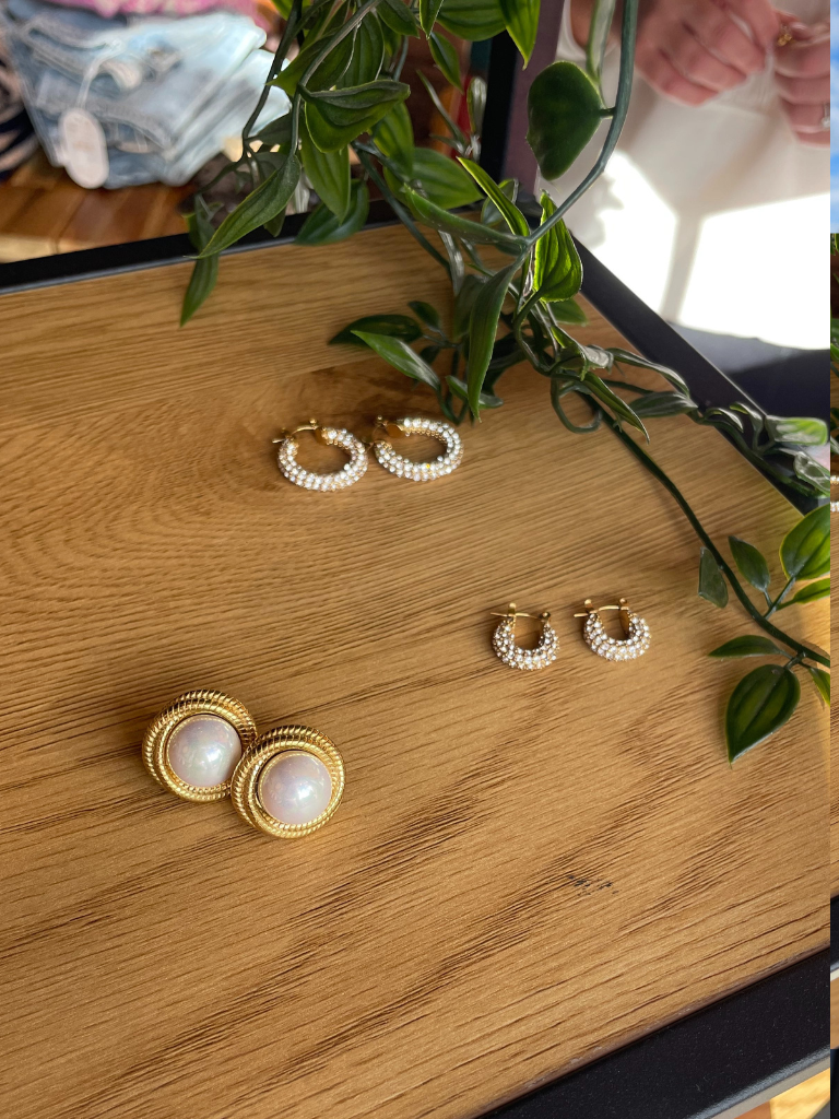 Rita Diamante hoops