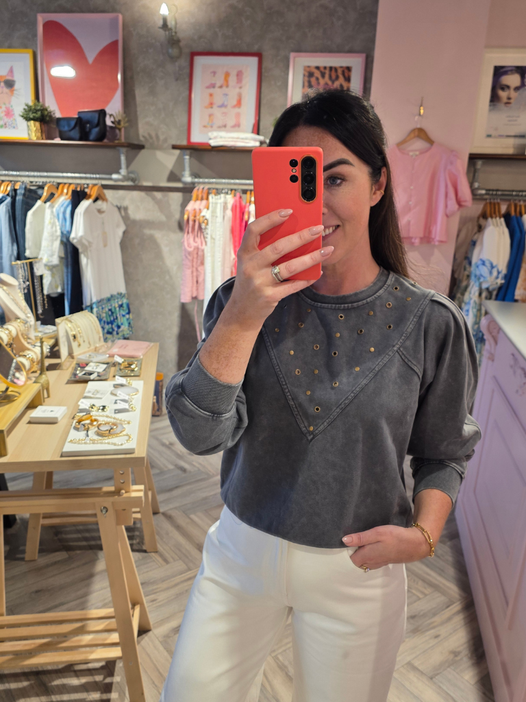 Kiki Grey Sweatshirt
