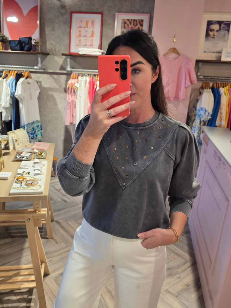 Kiki Grey Sweatshirt